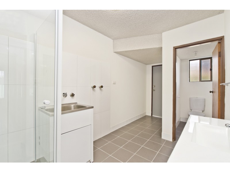 2/16 Denehurst Place, Port Macquarie NSW 2444