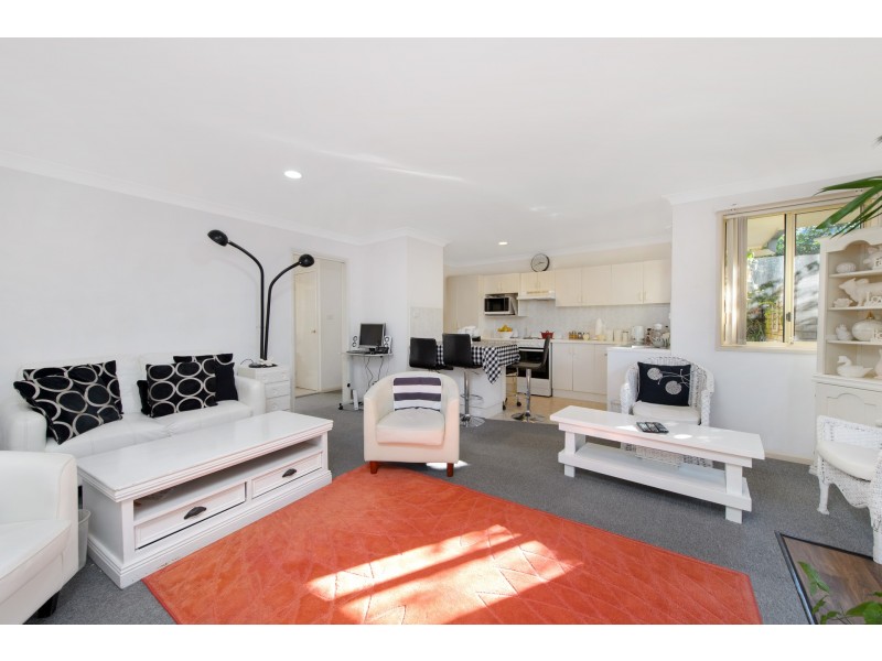 2/4-8 Glebe Close, Port Macquarie NSW 2444