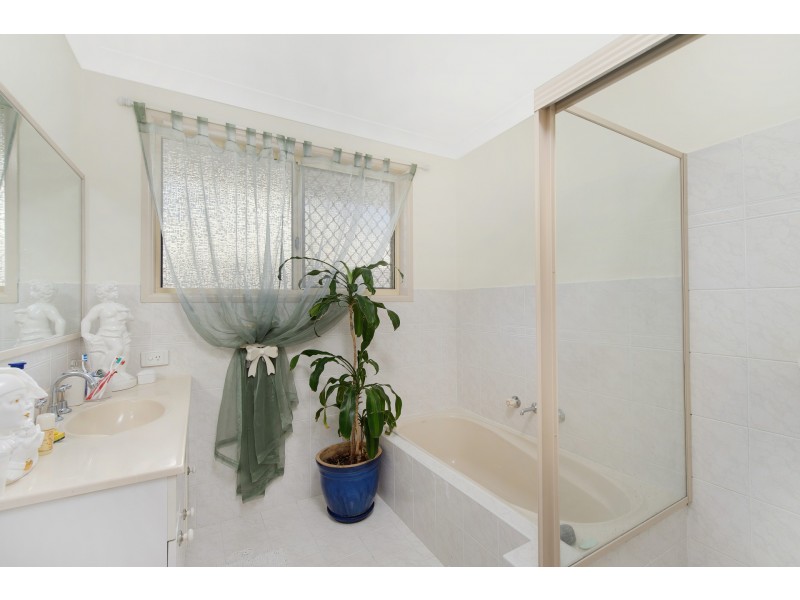 2/4-8 Glebe Close, Port Macquarie NSW 2444