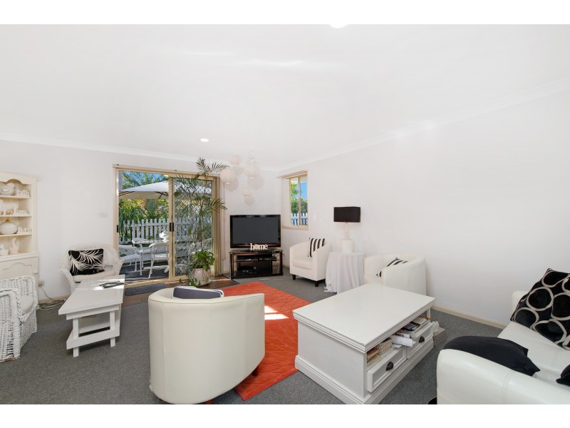 2/4-8 Glebe Close, Port Macquarie NSW 2444