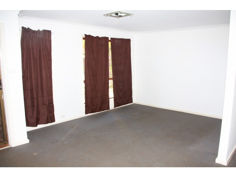 1 Madden Close, Port Macquarie NSW 2444