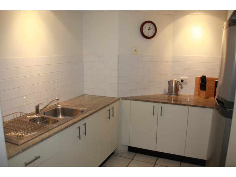 8/27-29 Waugh Street, Port Macquarie NSW 2444