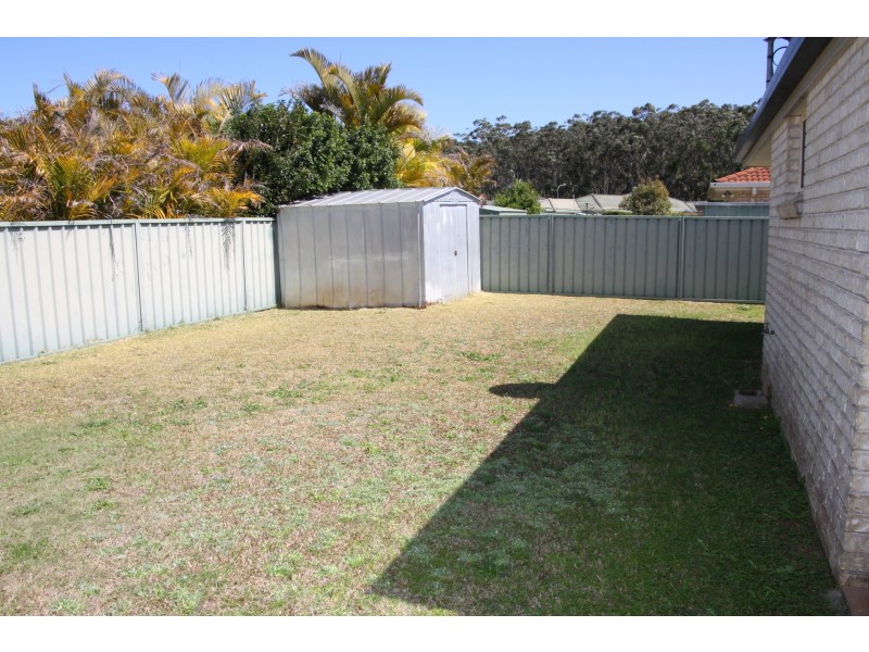 8 Reef Close, Port Macquarie NSW 2444
