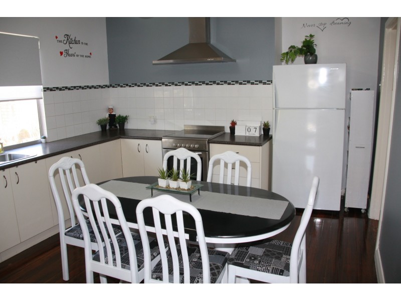 28 Kemp Street, Port Macquarie NSW 2444