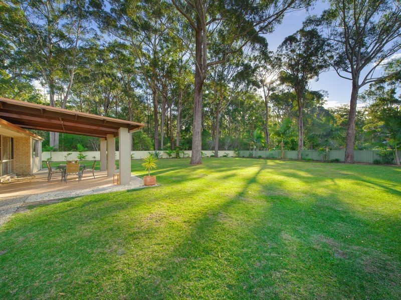 4 Grevillea Court, Lake Cathie NSW 2445
