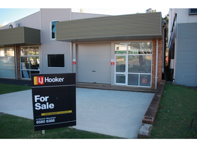 1/11 Blackbutt Road, Port Macquarie NSW 2444