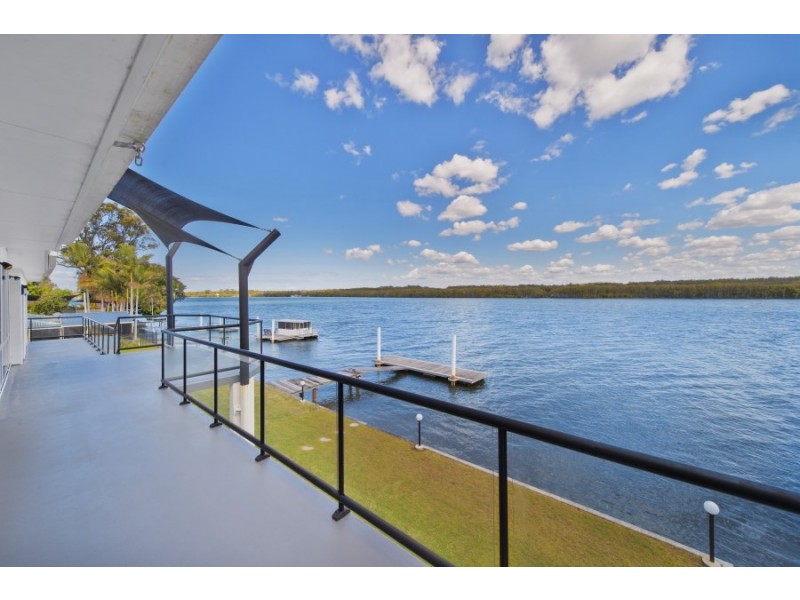 19 Riverside Drive, Port Macquarie NSW 2444