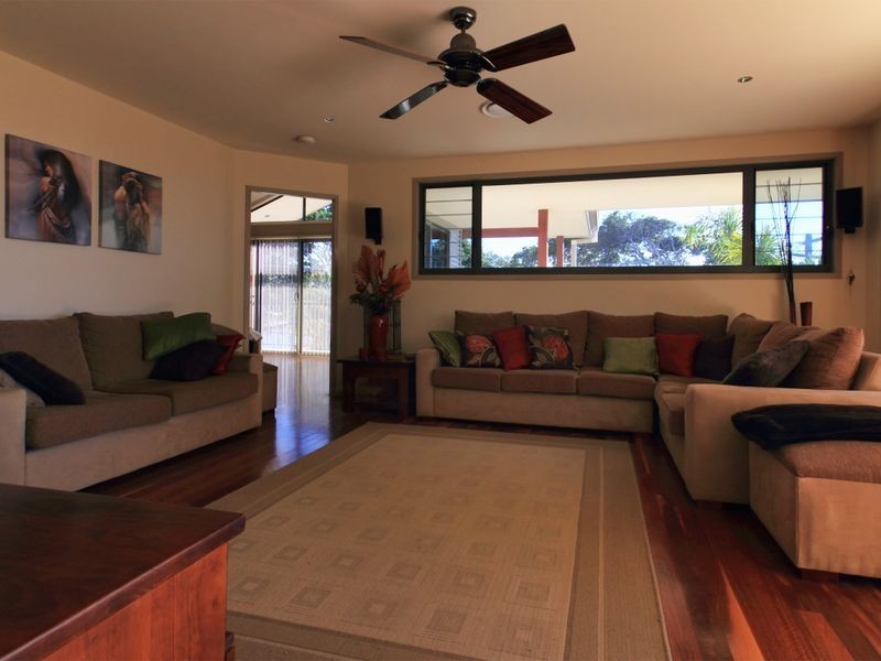 30 Bundella Avenue, Lake Cathie NSW 2445