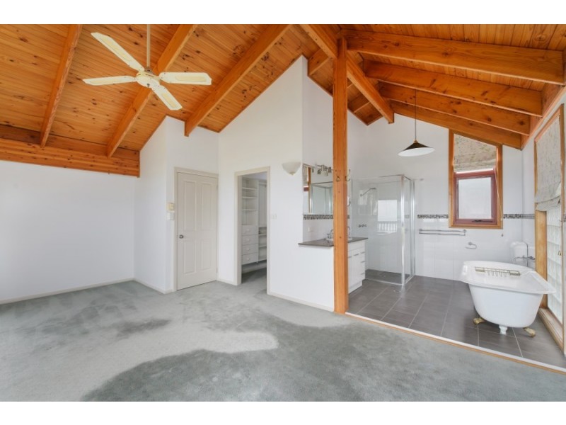 13 Vendul Crescent, Port Macquarie NSW 2444