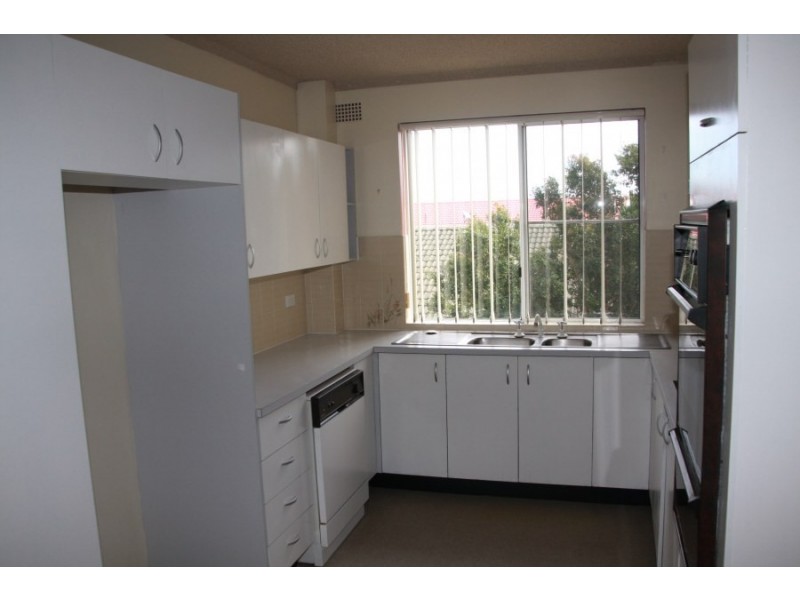 2/10 Oxley Crescent, Port Macquarie NSW 2444