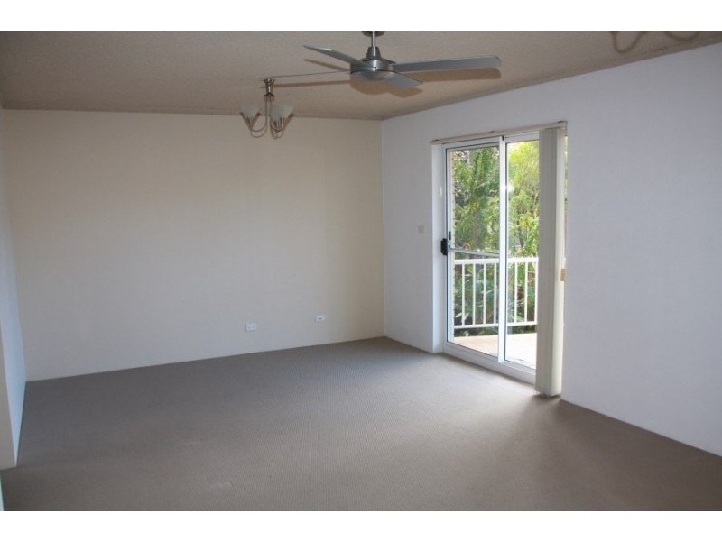 2/10 Oxley Crescent, Port Macquarie NSW 2444