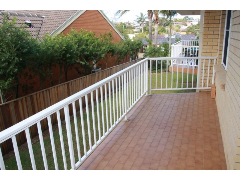 2/10 Oxley Crescent, Port Macquarie NSW 2444