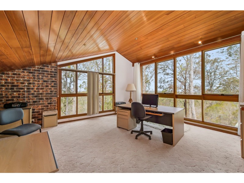 55 Tall Timber Road, Lake Innes NSW 2446