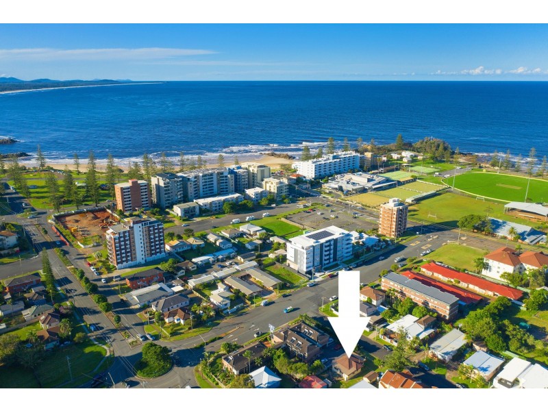 1 Golf Street, Port Macquarie NSW 2444