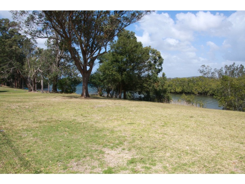 125 Riverside Drive, Port Macquarie NSW 2444