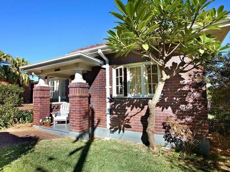 2 Macpherson Street, Meadowbank NSW 2114