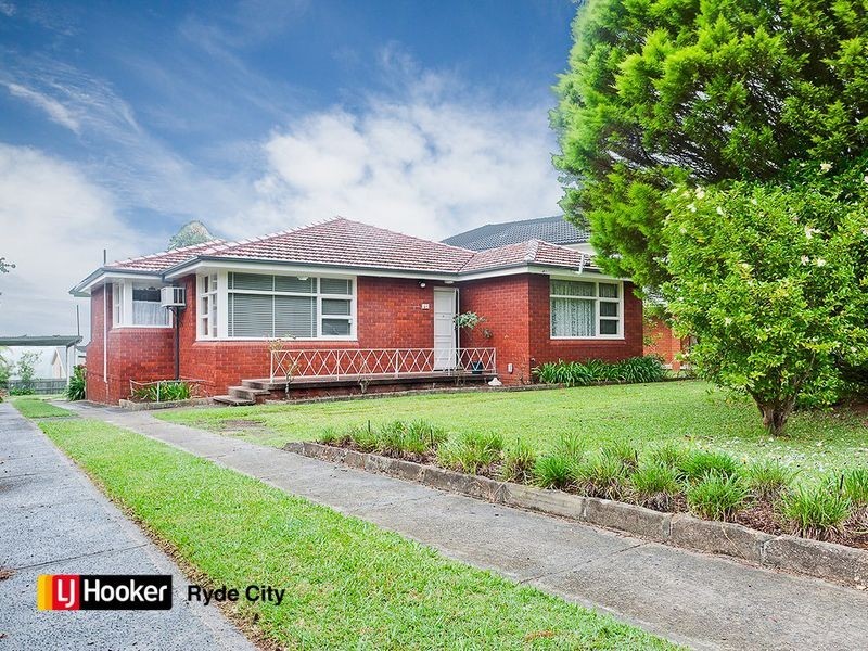 48 Ku-ring-gai Chase Road, Mount Colah NSW 2079