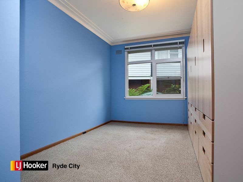 48 Ku-ring-gai Chase Road, Mount Colah NSW 2079