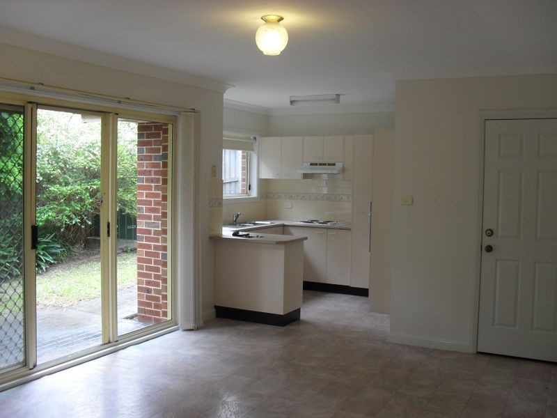 1/27 Quarry Road, Ryde NSW 2112