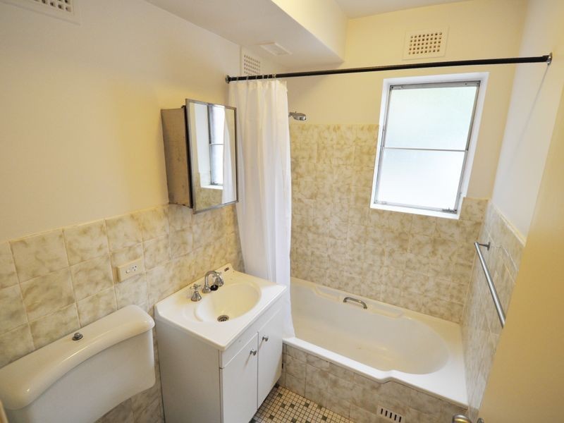 3/8 Harvard Street, Gladesville NSW 2111