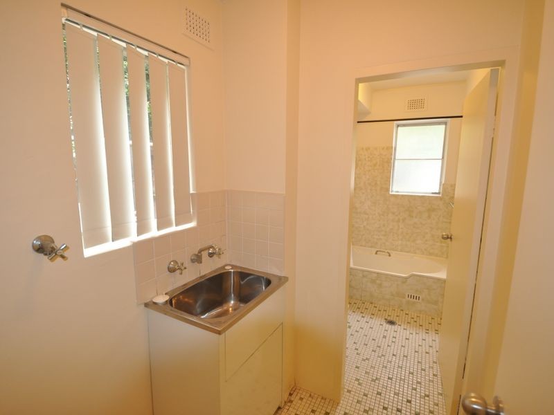 3/8 Harvard Street, Gladesville NSW 2111