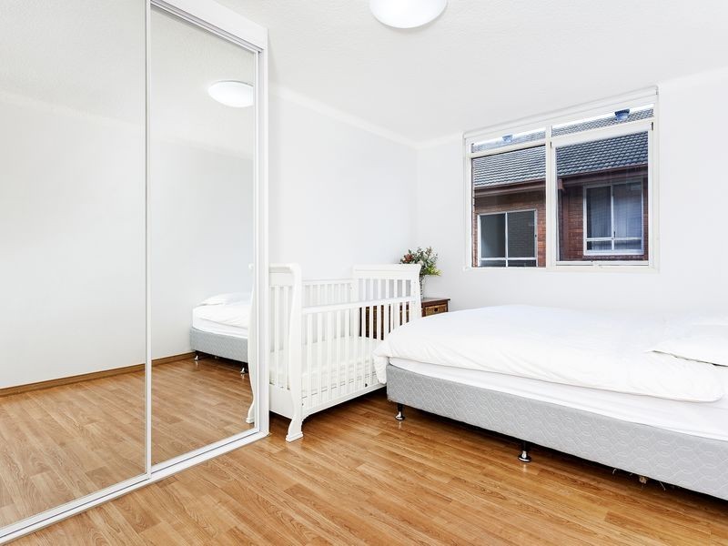 12/9 Bank Street, Meadowbank NSW 2114