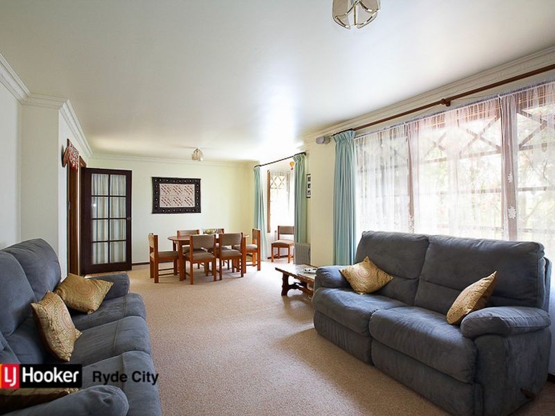 12 Hume Place, Mount Colah NSW 2079