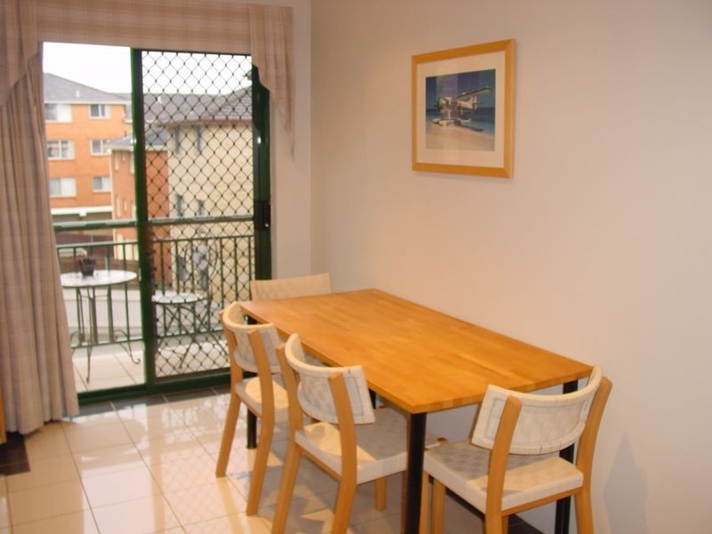 2/2 Gowrie Street, Ryde NSW 2112