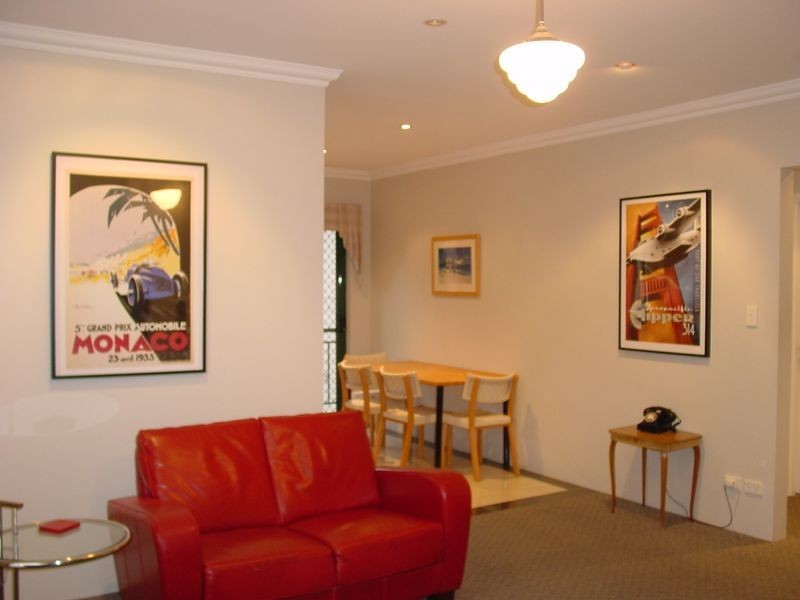 2/2 Gowrie Street, Ryde NSW 2112