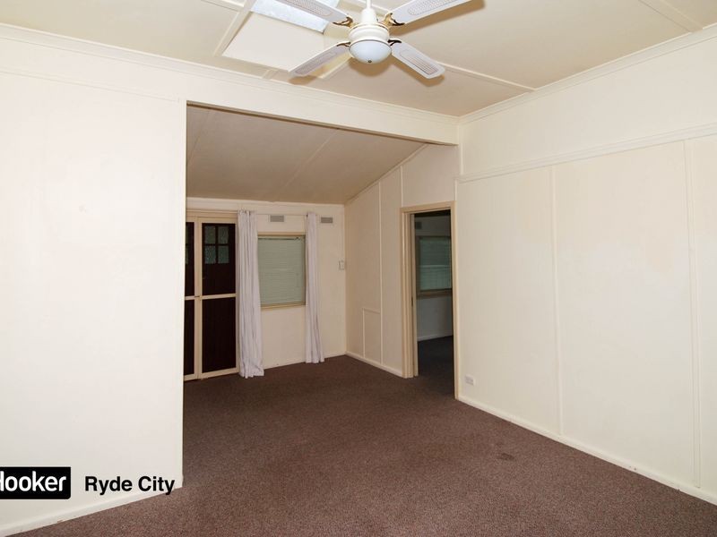 2/31 Sunnymeade Close, Asquith NSW 2077