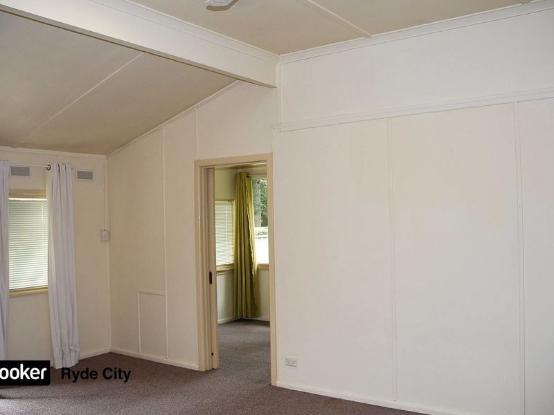 2/31 Sunnymeade Close, Asquith NSW 2077