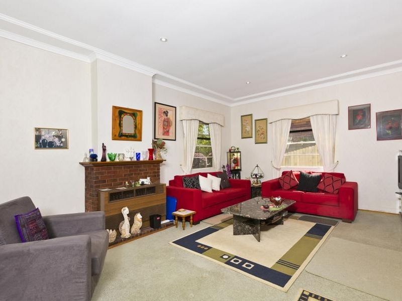 122 Darvall Road, West Ryde NSW 2114