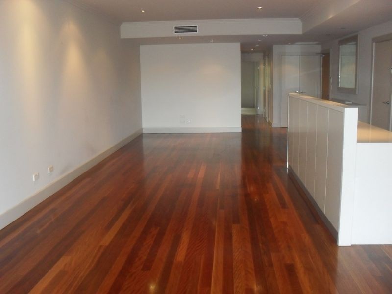 14/2 Bay Street, Meadowbank NSW 2114