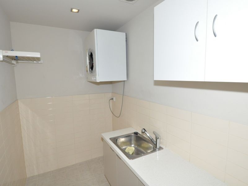 14/2 Bay Street, Meadowbank NSW 2114