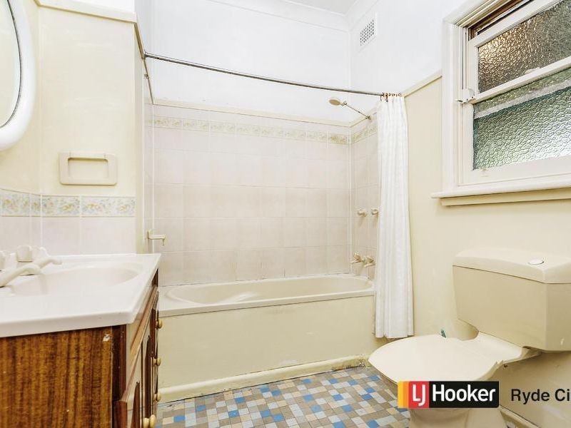 15 Baird Avenue, Ryde NSW 2112