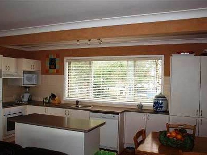 20 Koribah Avenue, Lake Cathie NSW 2445