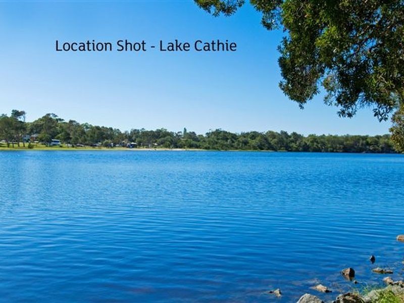 1653 Ocean Drive, Lake Cathie NSW 2445