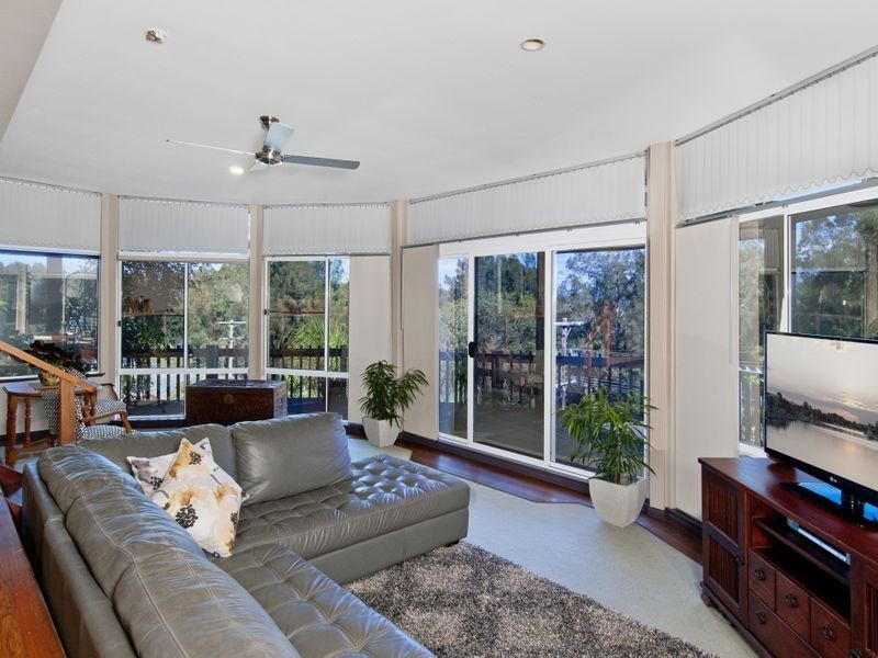 68 Tallong Drive, Lake Cathie NSW 2445