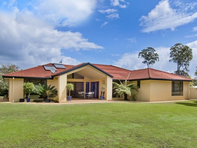 4 Sheoak Place, Lake Cathie NSW 2445