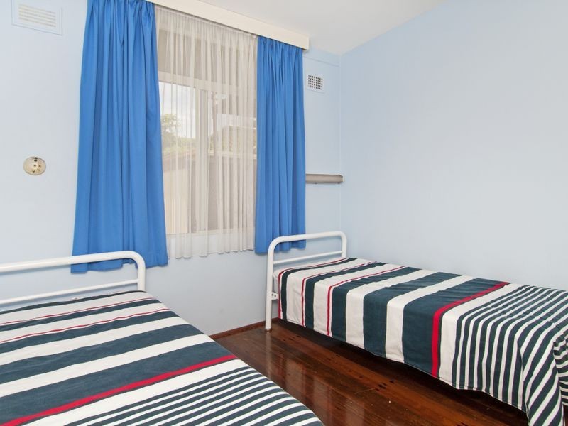 2/12 Bundella Avenue, Lake Cathie NSW 2445