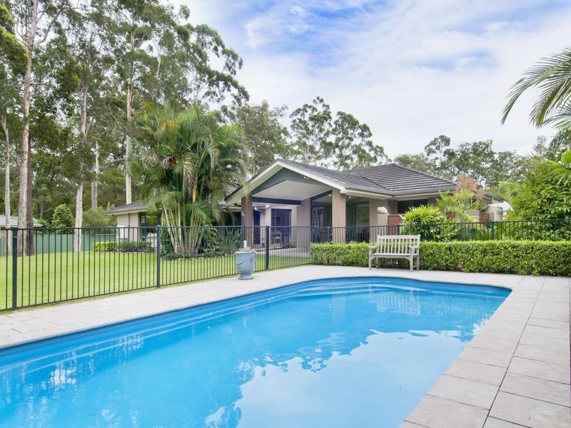 7 Edgewater Close, Lake Cathie NSW 2445