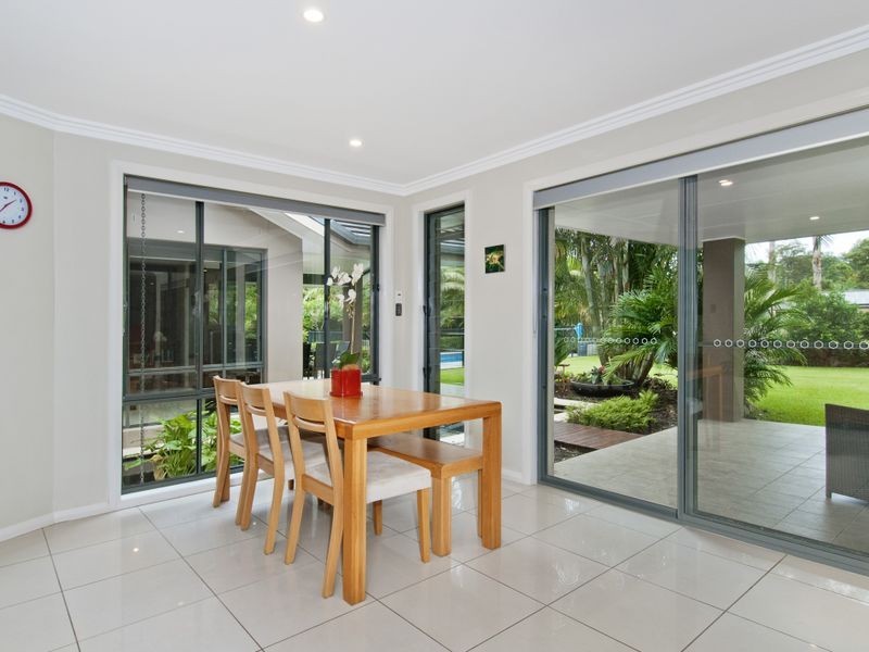 7 Edgewater Close, Lake Cathie NSW 2445