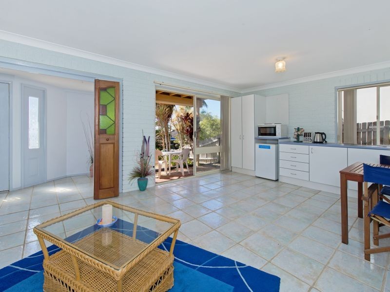 5 Third Avenue, Bonny Hills NSW 2445