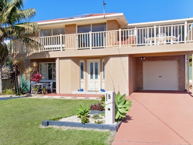 5 Third Avenue, Bonny Hills NSW 2445