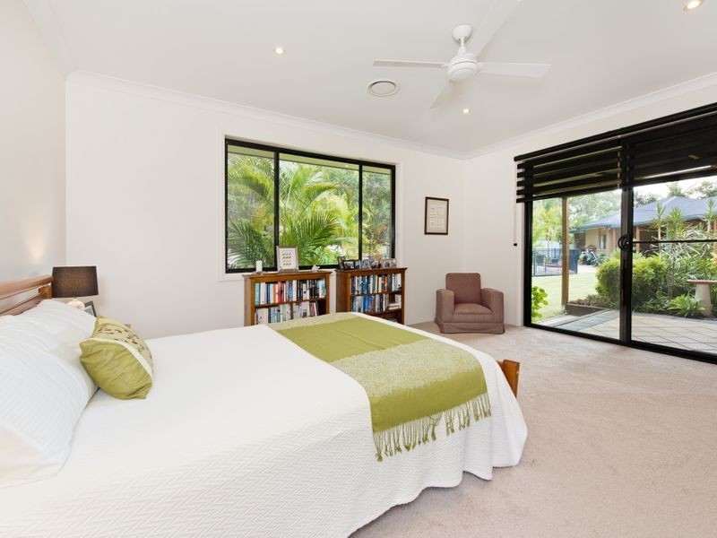 5 Grevillea Court, Lake Cathie NSW 2445