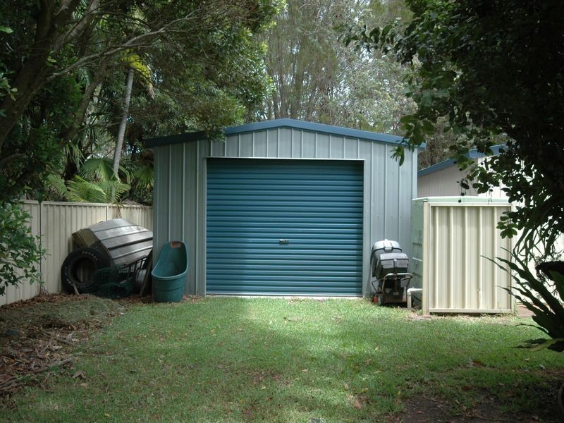 30 Lakeside Way, Lake Cathie NSW 2445