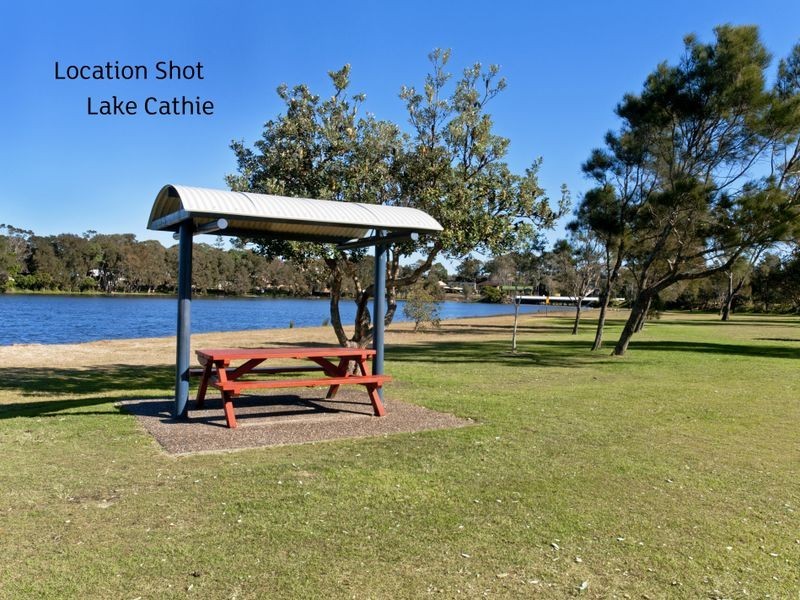 6 Celtic Court, Lake Cathie NSW 2445