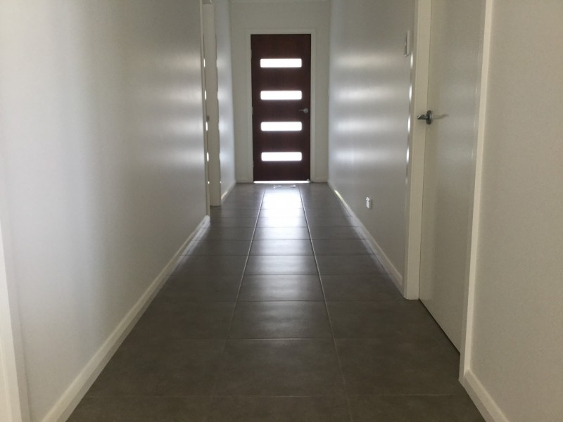 8 Solomon Drive, Lake Cathie NSW 2445