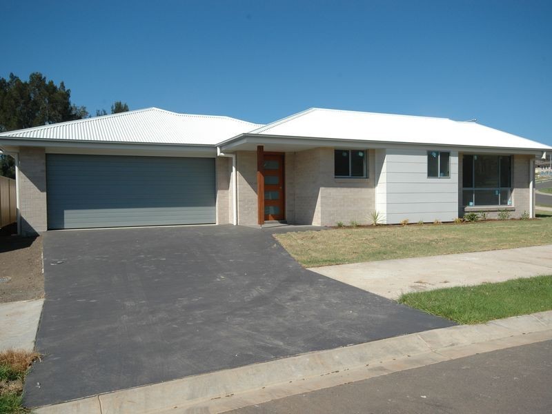 16 Solomon Drive, Lake Cathie NSW 2445