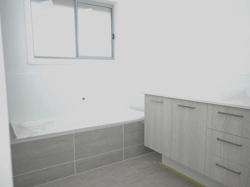 16 Solomon Drive, Lake Cathie NSW 2445